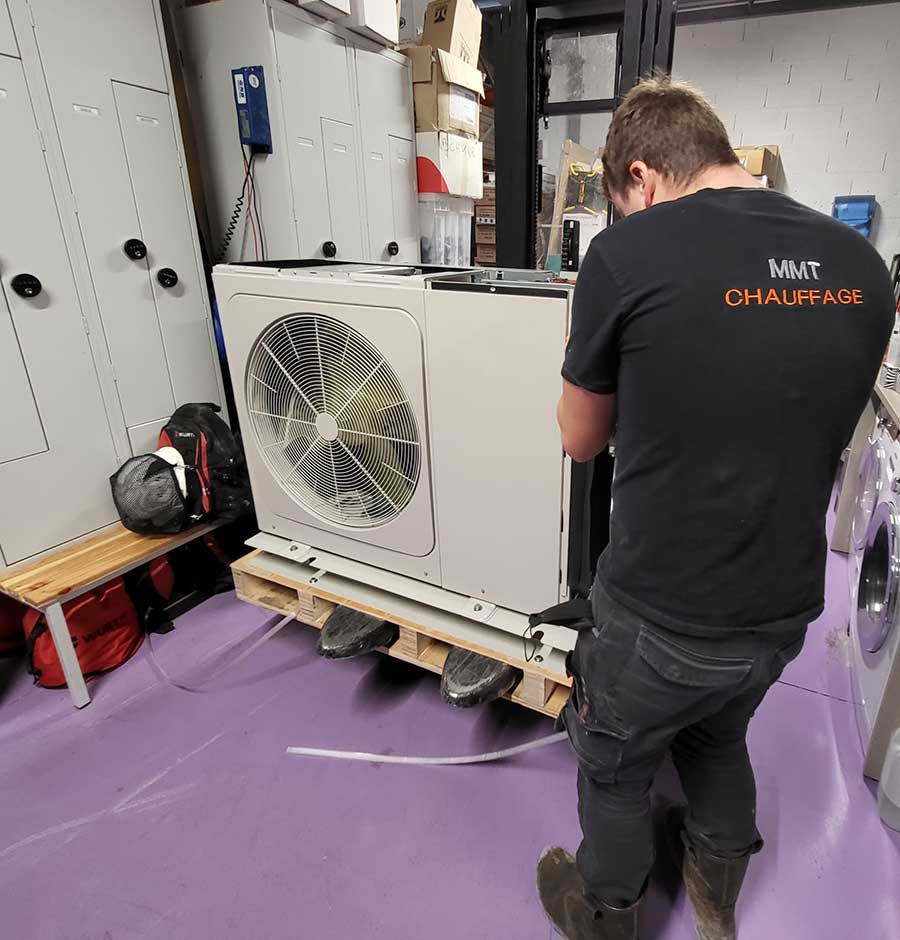 Remplacement d'une carte électronique sur une pompe à chaleur